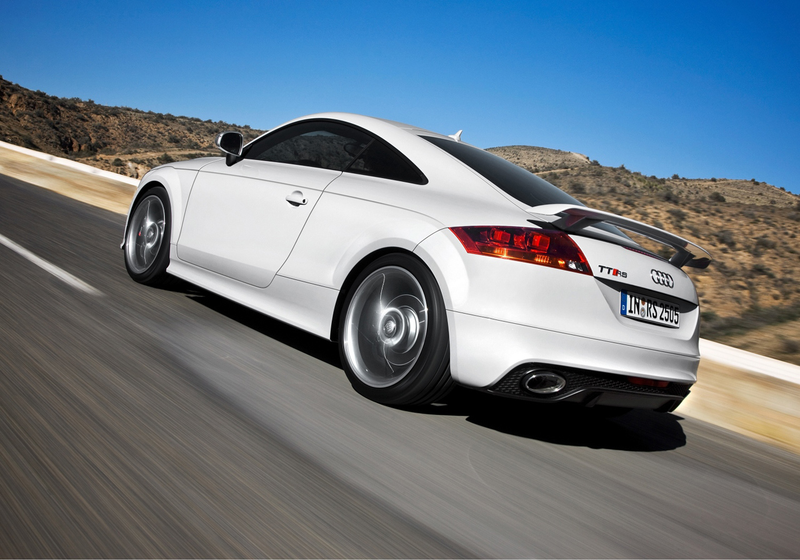 Illustration for article titled 2010 Audi TT RS: Haben Sie Einen Wet-nap?